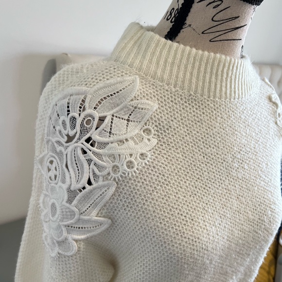 White Sweater with Shoulder Embroidery Detail - Picture 5 of 5